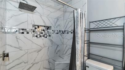 Building Photo - 39953 Sunburst Dr