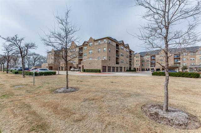 Building Photo - 1735 Wittington Pl