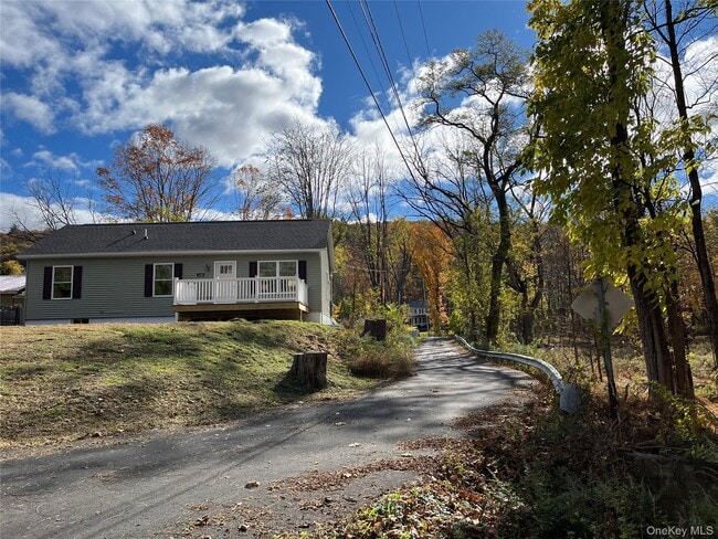 Building Photo - 148 Port Ben Rd