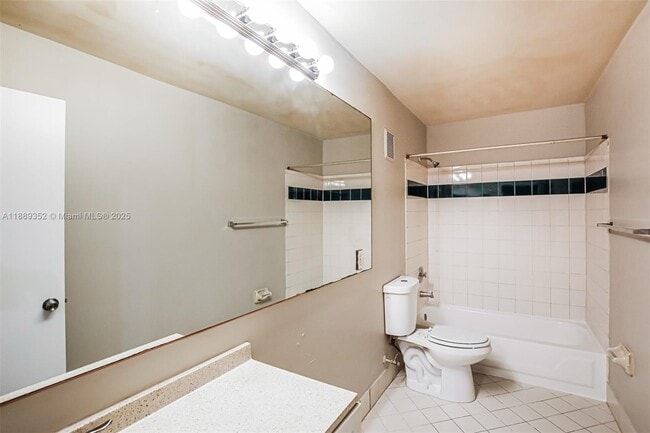 Building Photo - 10301 SW 18 St MIRAMAR, FL 33025