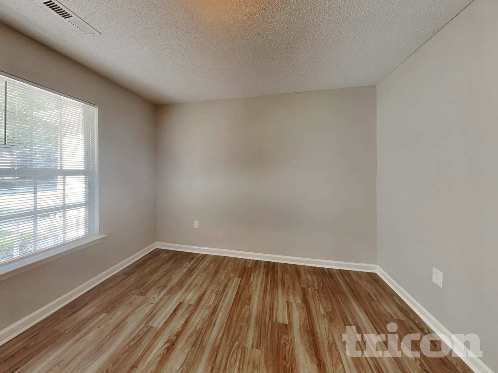 Building Photo - 314 McGinn Grove Dr