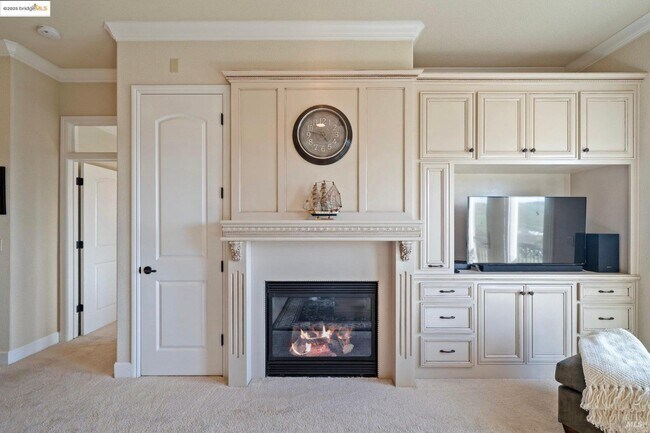 Building Photo - 1246 Sonata Dr