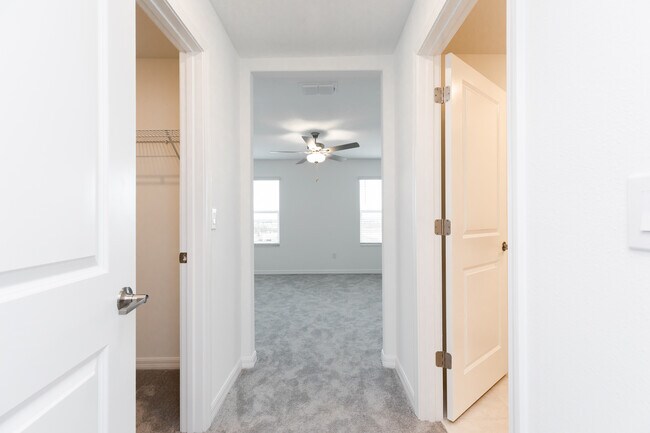 Building Photo - 32011 Powderpuff Mimosa Dr