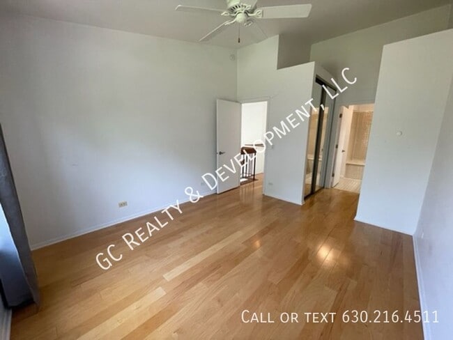 Building Photo - 730 Sturnbridge Ln