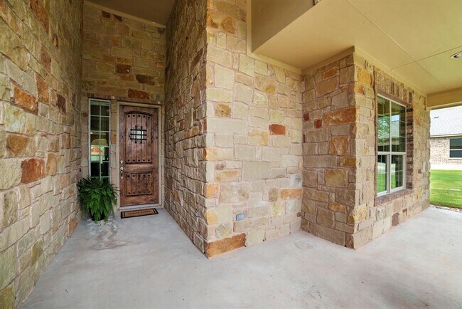 Building Photo - 107 Tylee Cir