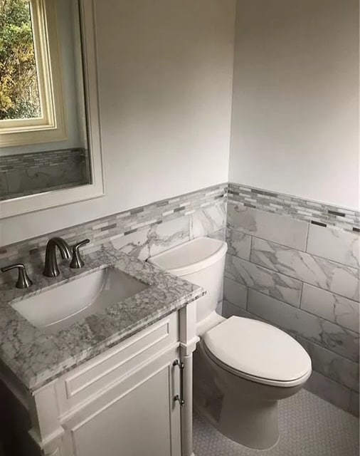 Building Photo - Room in House on Vanderbilt Ln NW