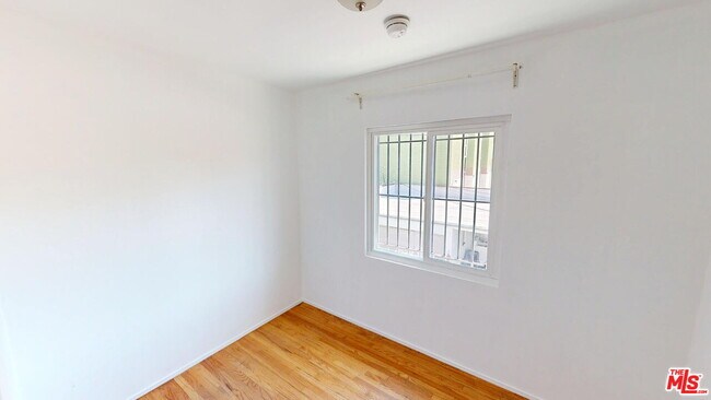 Building Photo - 110 S Rampart Blvd