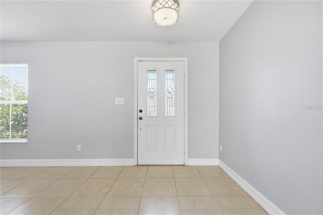 Building Photo - 7339 Country Run Pkwy