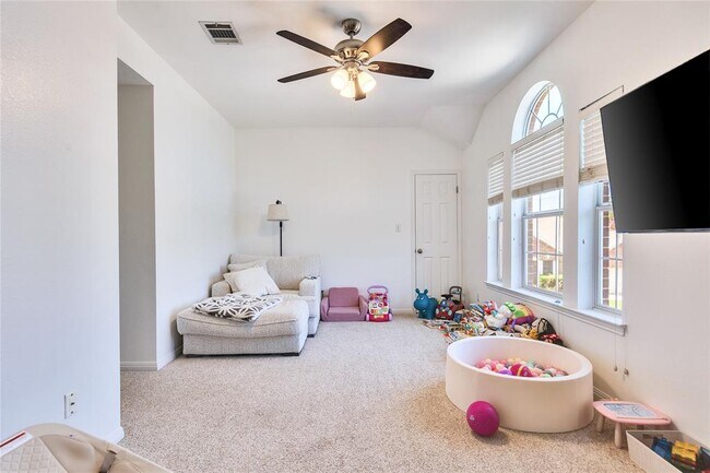 Building Photo - 308 Chesapeake Bay Ln S