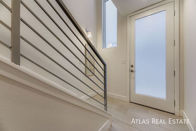 Building Photo - 2227 Eliot St