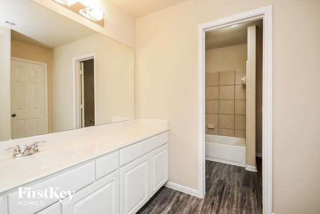 Building Photo - 14803 Liberty Stone Ln