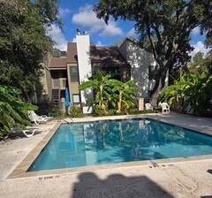 Building Photo - 10049 Westpark Dr