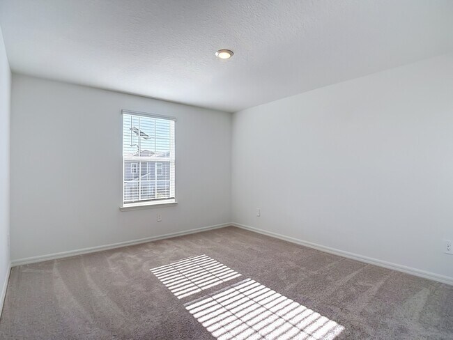Building Photo - 10171 Boger Rnch Ct