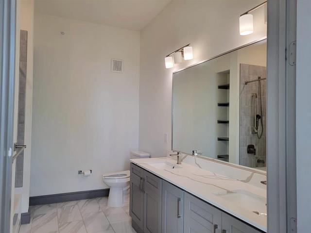 Building Photo - 2700 Old Denton Rd