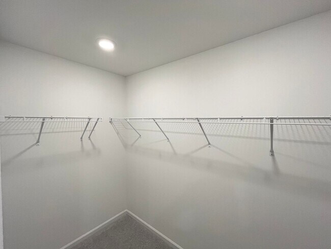 Building Photo - Newly Built 2BD, 2.5BA Apex Townhome in an HOA Community Near RDU Airport, RTP, and Fenton