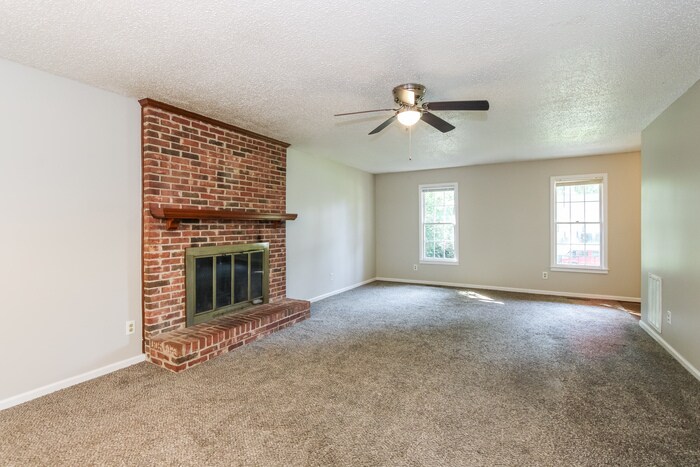 Building Photo - 236 Quincannon Rd