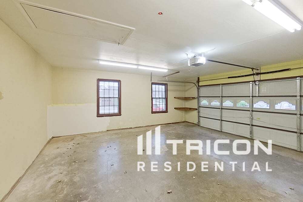 Building Photo - 1546 Grant Dr