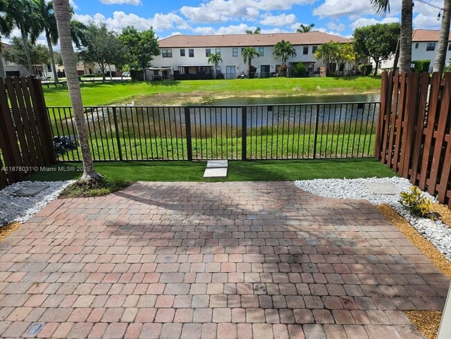 Building Photo - 4260 SW 164th Ct