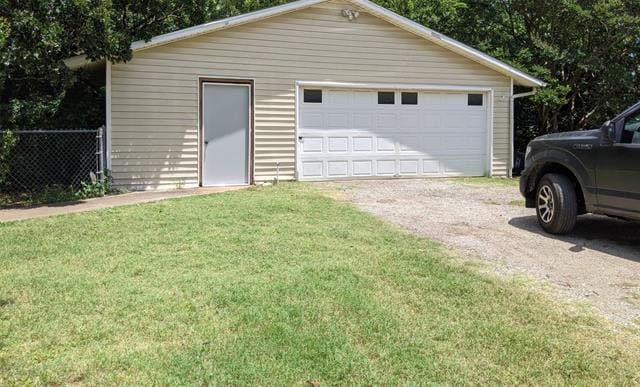 Building Photo - 7472 Love Cir