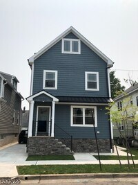 Building Photo - 1224 E Henry St