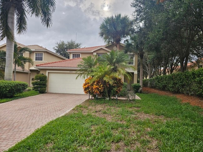 Building Photo - 7533 Topiary Ave