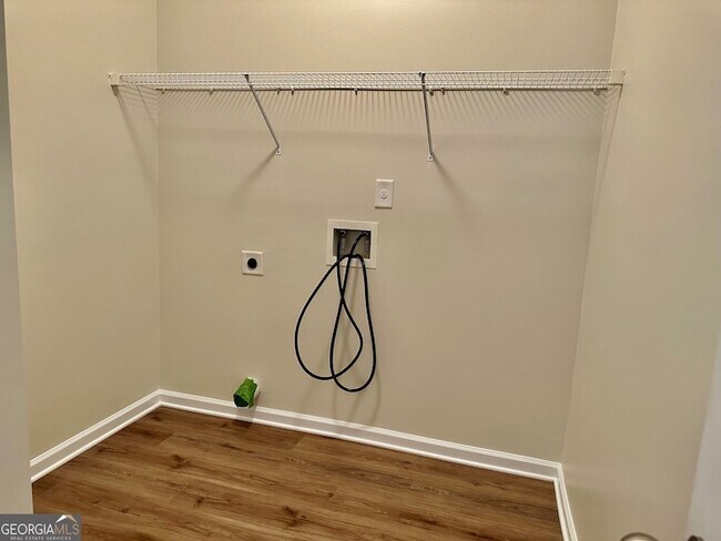 Building Photo - 3363 Willow Meadow Ln