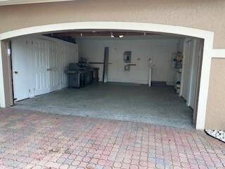 Building Photo - 472 Fairmont Ln