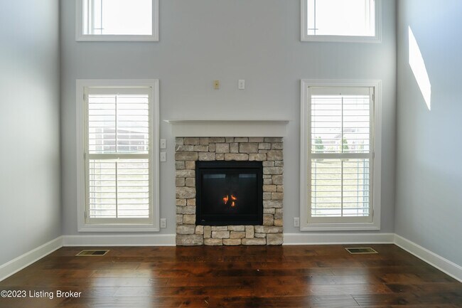Building Photo - 1606 Church Side Dr