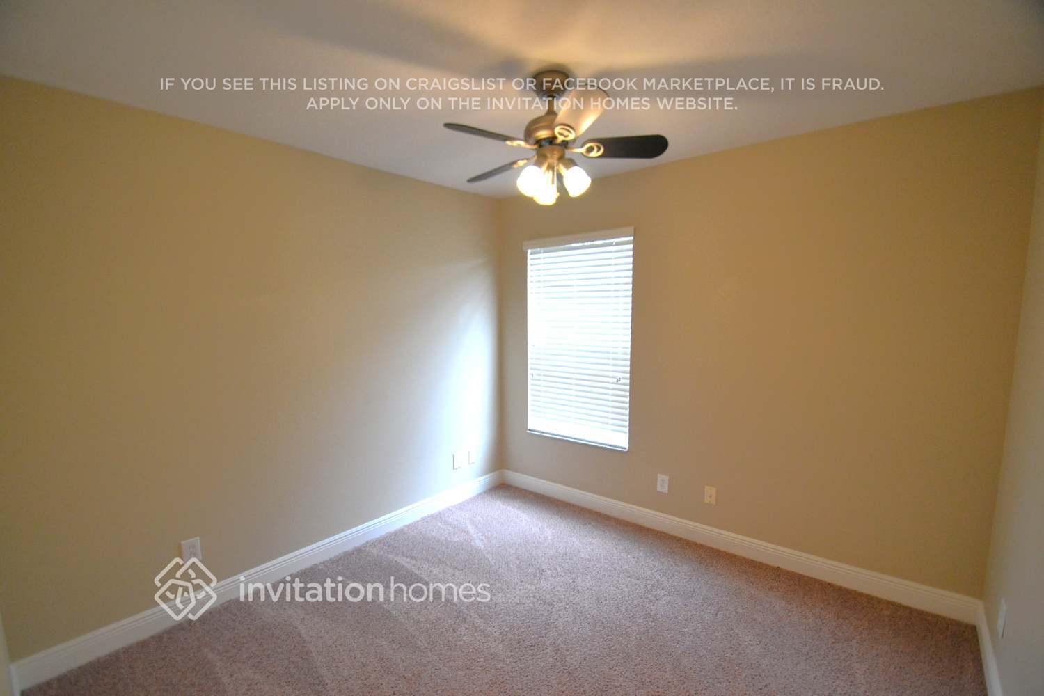 Building Photo - 11140 Creek Haven Dr