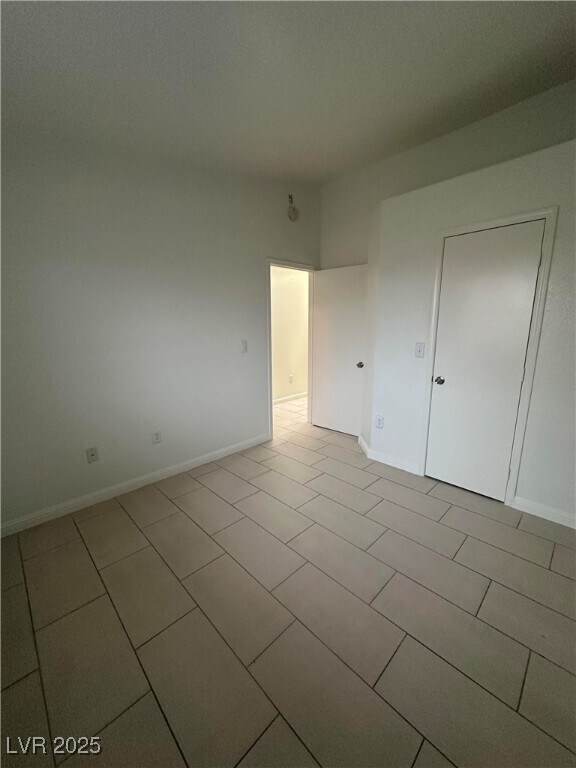 Building Photo - 1956 Vista Malaga St