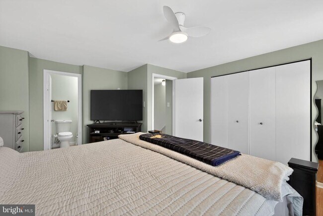 Building Photo - 6118 Bristol Way