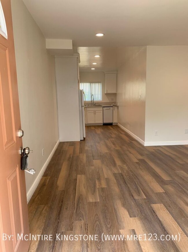 Building Photo - Available Now Stunning Newly Remodeled 1BR...