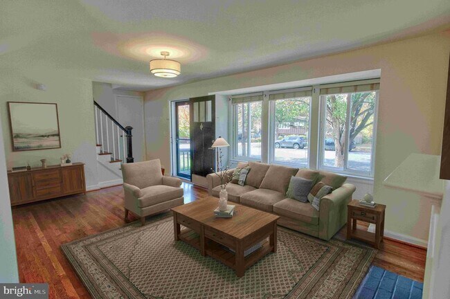 Building Photo - 495 N Pickett St