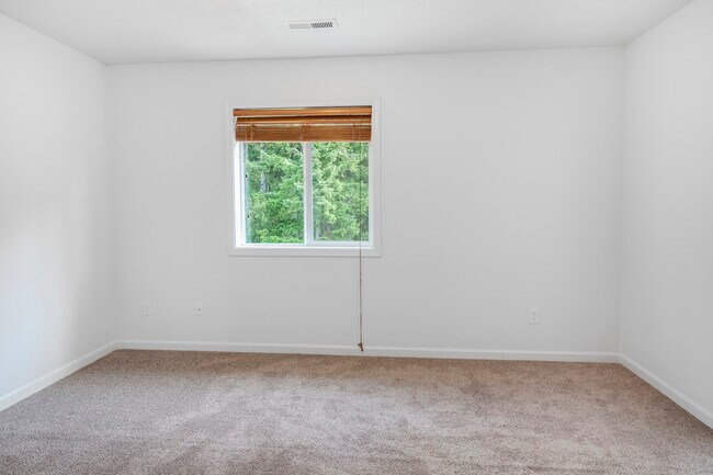 Building Photo - 7212 34th Ave NE