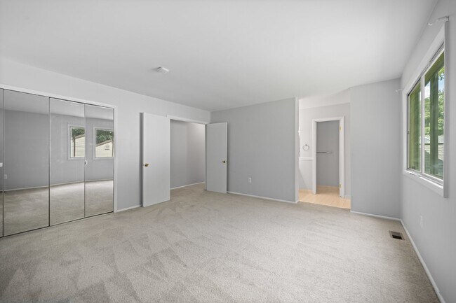 Building Photo - A Nature Lover's Dream Home!