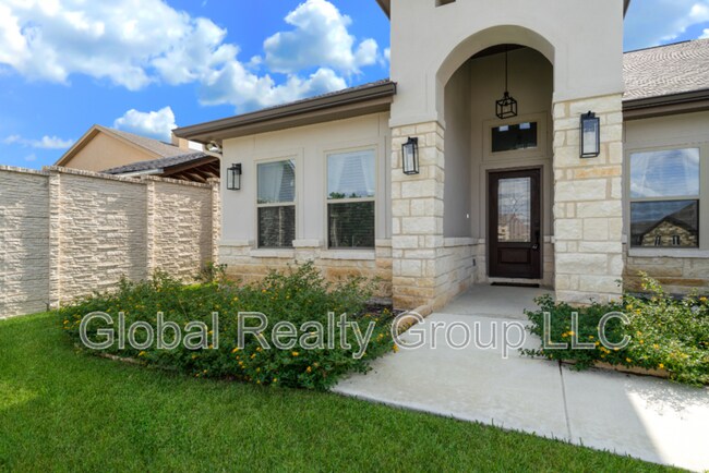 Building Photo - 2675 Fairwood Dr