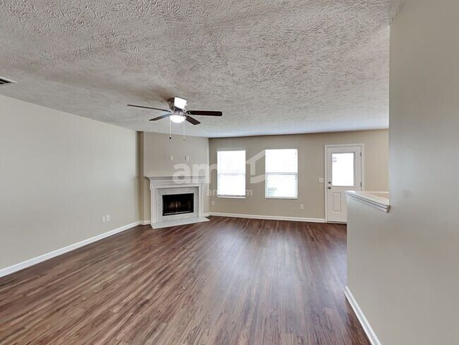 Building Photo - 3524 Boxelder Wy