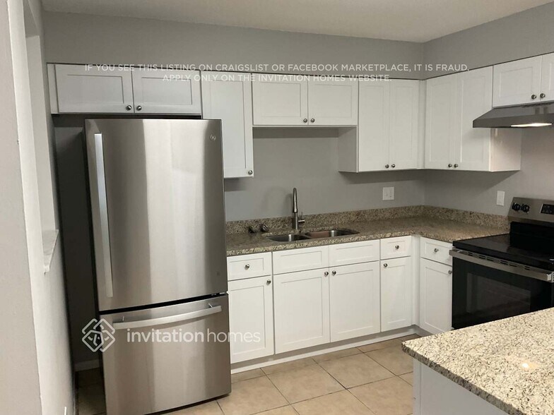 Building Photo - 603 67th Ave Terrace W