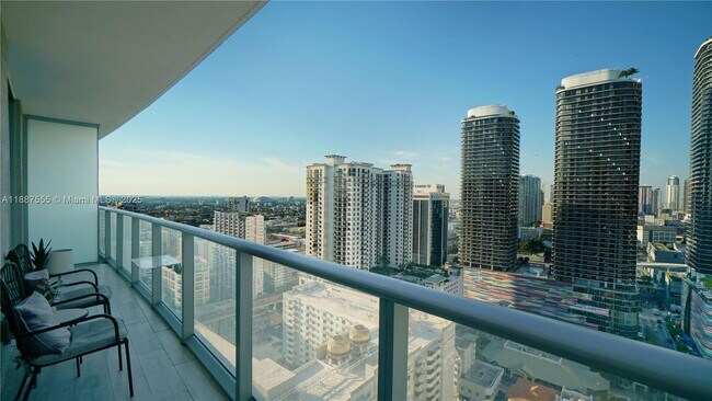 Building Photo - 1100 S Miami Ave