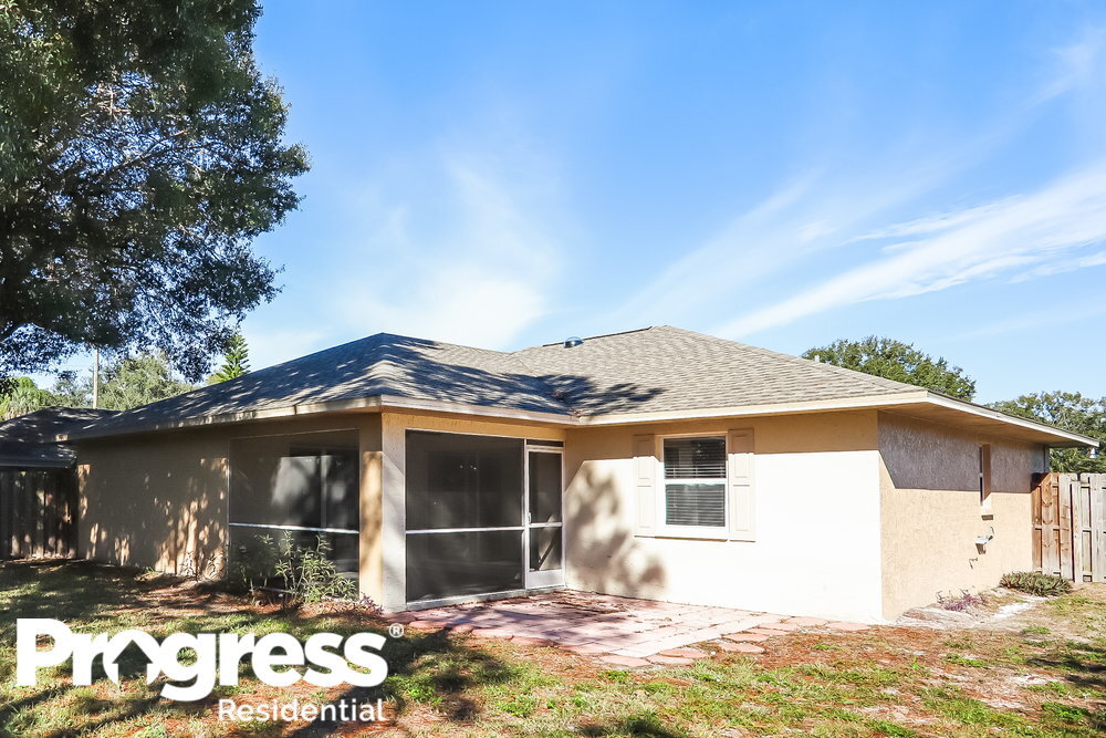 Building Photo - 4208 76th Dr E