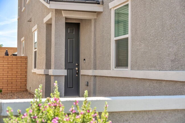 Building Photo - 688 Monroe Hl Pl