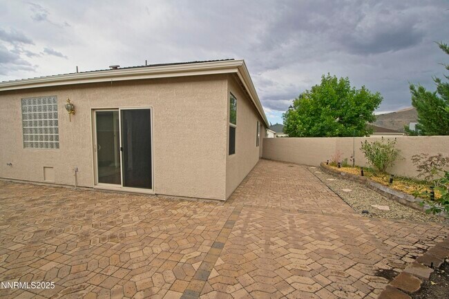 Building Photo - 1558 Teal Dr