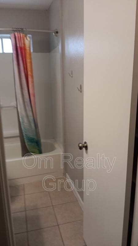 Building Photo - 7107 Briarfield Dr