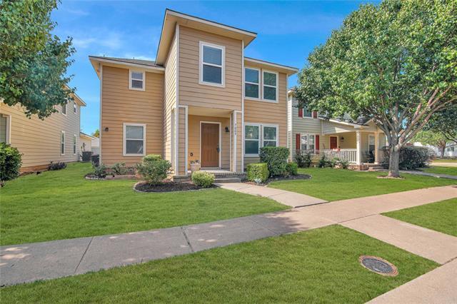 Building Photo - 7009 Wind Row Dr