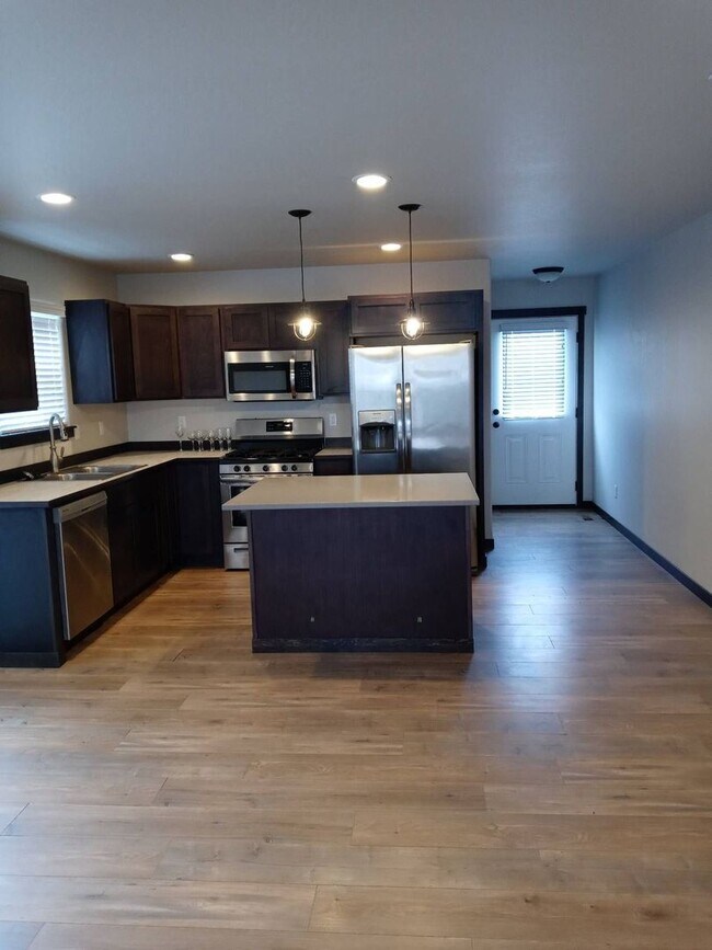 Building Photo - Beautiful Brand New Post Falls Home on the Prairie