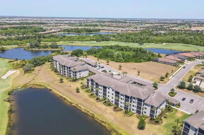 Building Photo - 17520 Gawthrop Dr