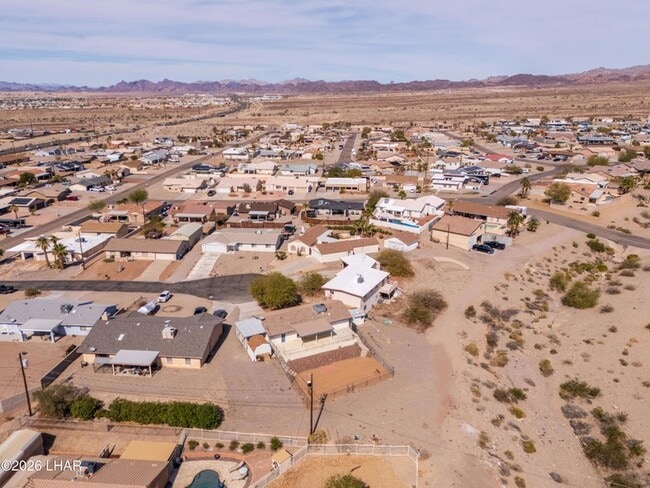 Building Photo - 2150 Lake Havasu Plaza