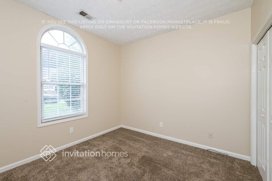 Building Photo - 632 Ives Way NW