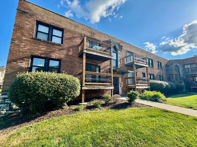 Primary Photo - 4540 Jarboe St