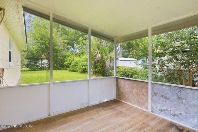 Building Photo - 6813 Tinkerbell Ln